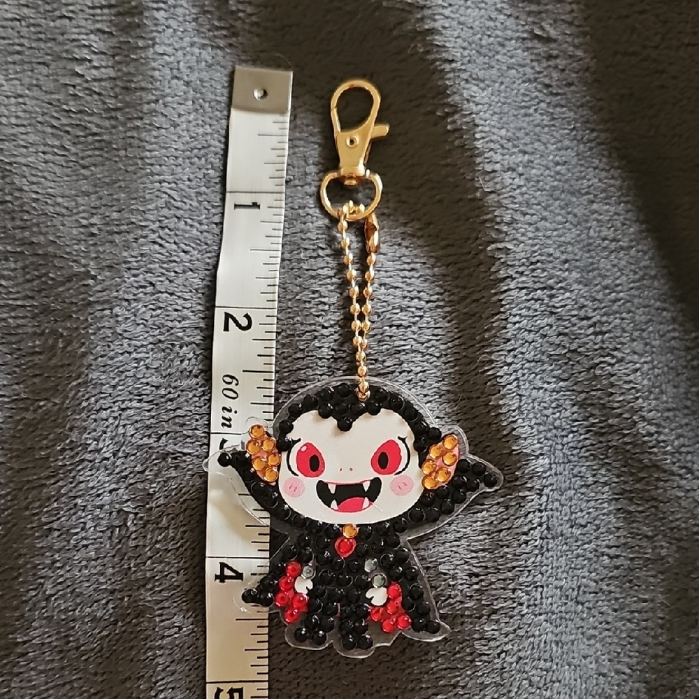 Rhinestone Vampire Keychain - Picture 2 of 4
